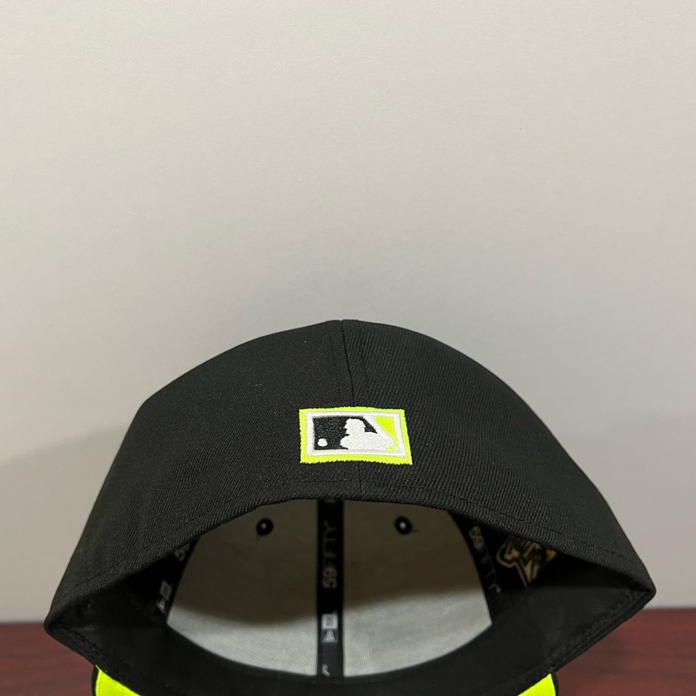 New Era, 59Fifty Fitted Hat, Florida Marlins 25th Anniversary, Black, Green - Picture 5 of 10